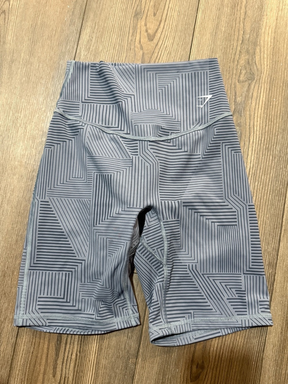 Gymshark Geo Print High Waisted Biker Shorts Gray Womens XS